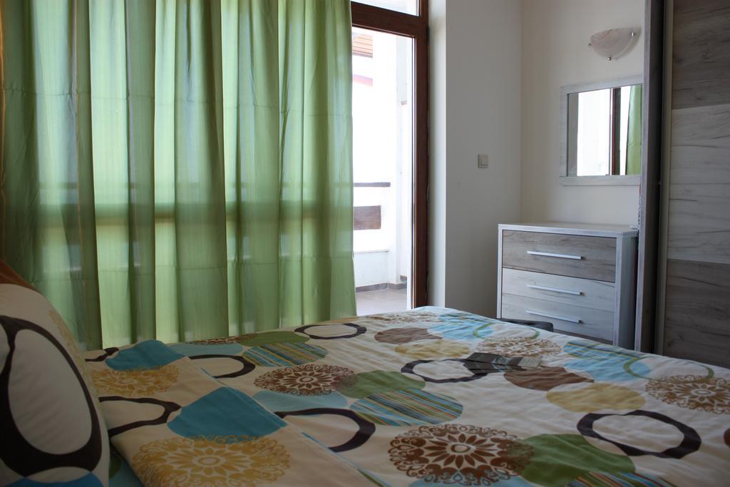 White Coast Beach Apartments 카바르나 외부 사진