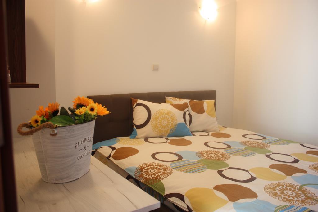 White Coast Beach Apartments 카바르나 외부 사진