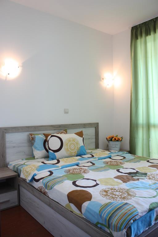 White Coast Beach Apartments 카바르나 외부 사진